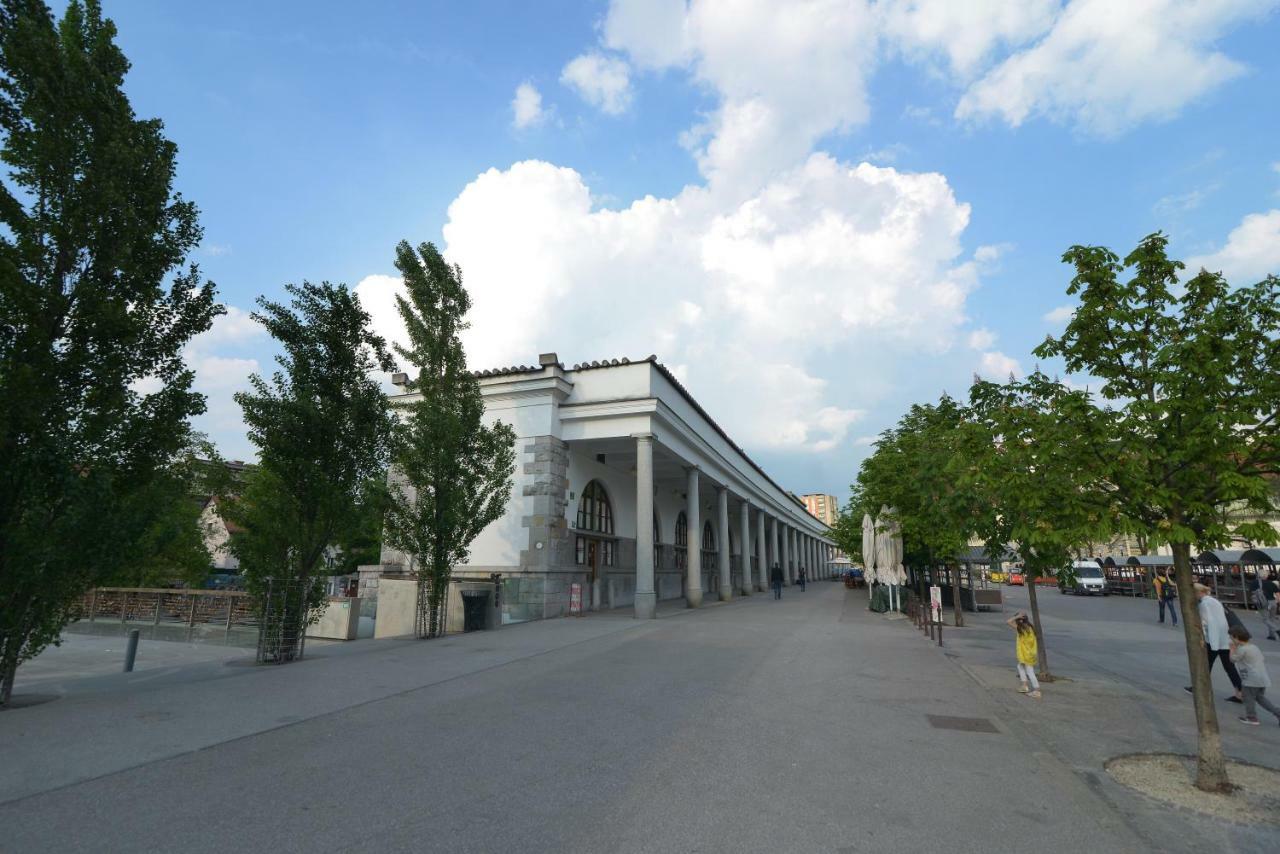 River Side Central Market Ljubljana Exterior photo