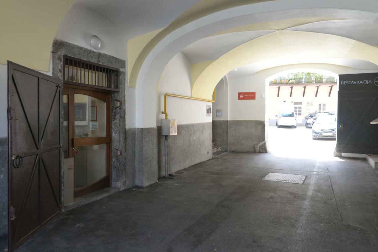 River Side Central Market Ljubljana Exterior photo